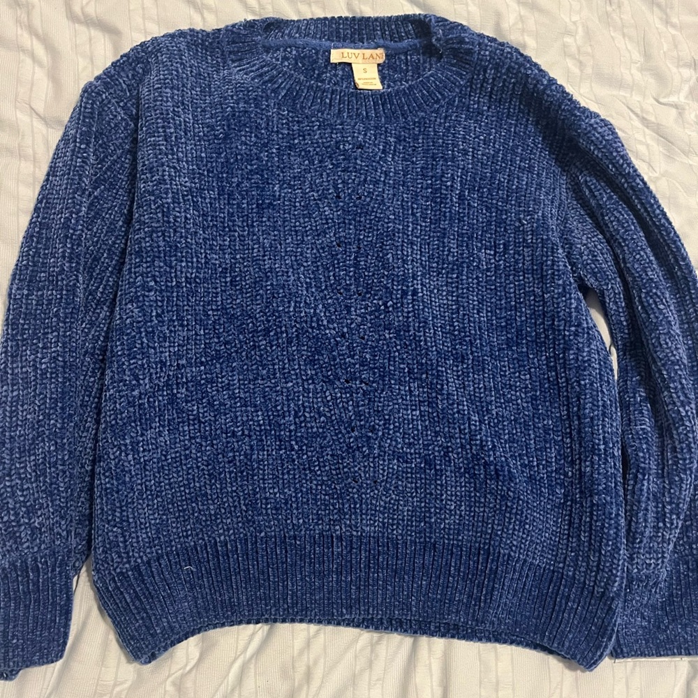 Navy Blue Turtleneck Sweater with Textured Knit